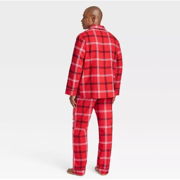Men's Red Plaid Lightweight Flannel Matching Family
Pajama Set - Wondershop NEW - Picture 2 of 16